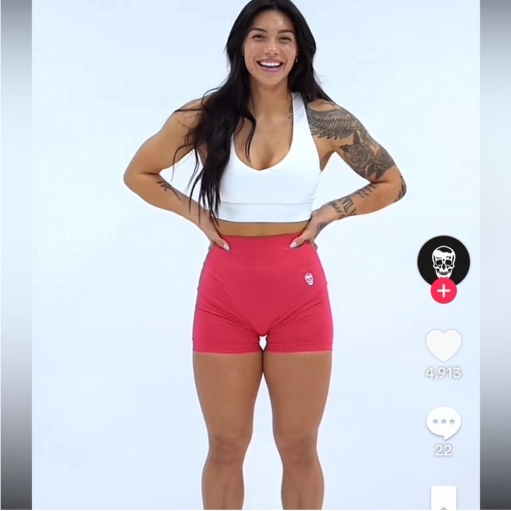 Gymreapers Reaper Pink Seamless Spandex
Shorts size Medium